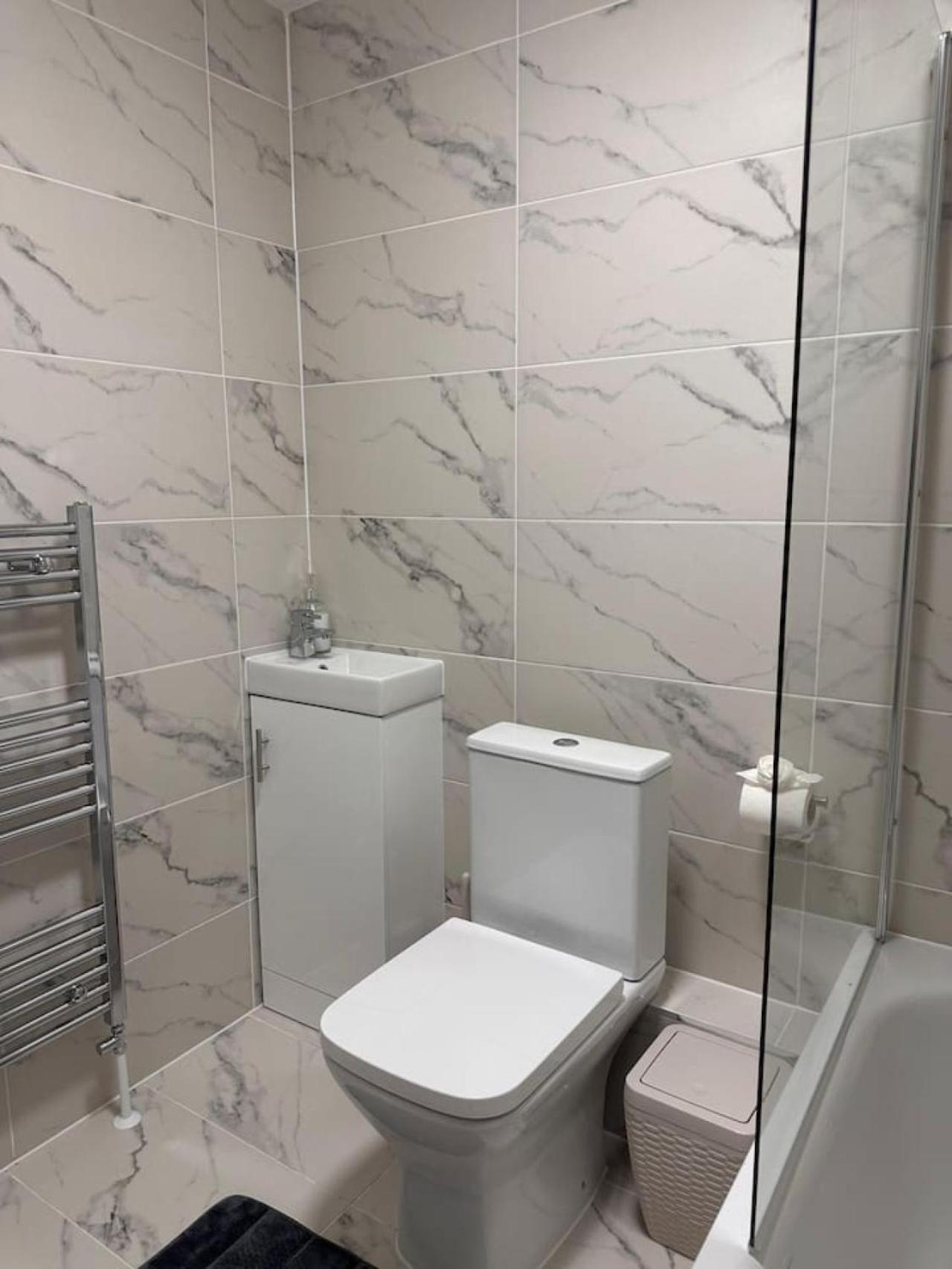 Modern Central London Room Zone1 Exterior photo